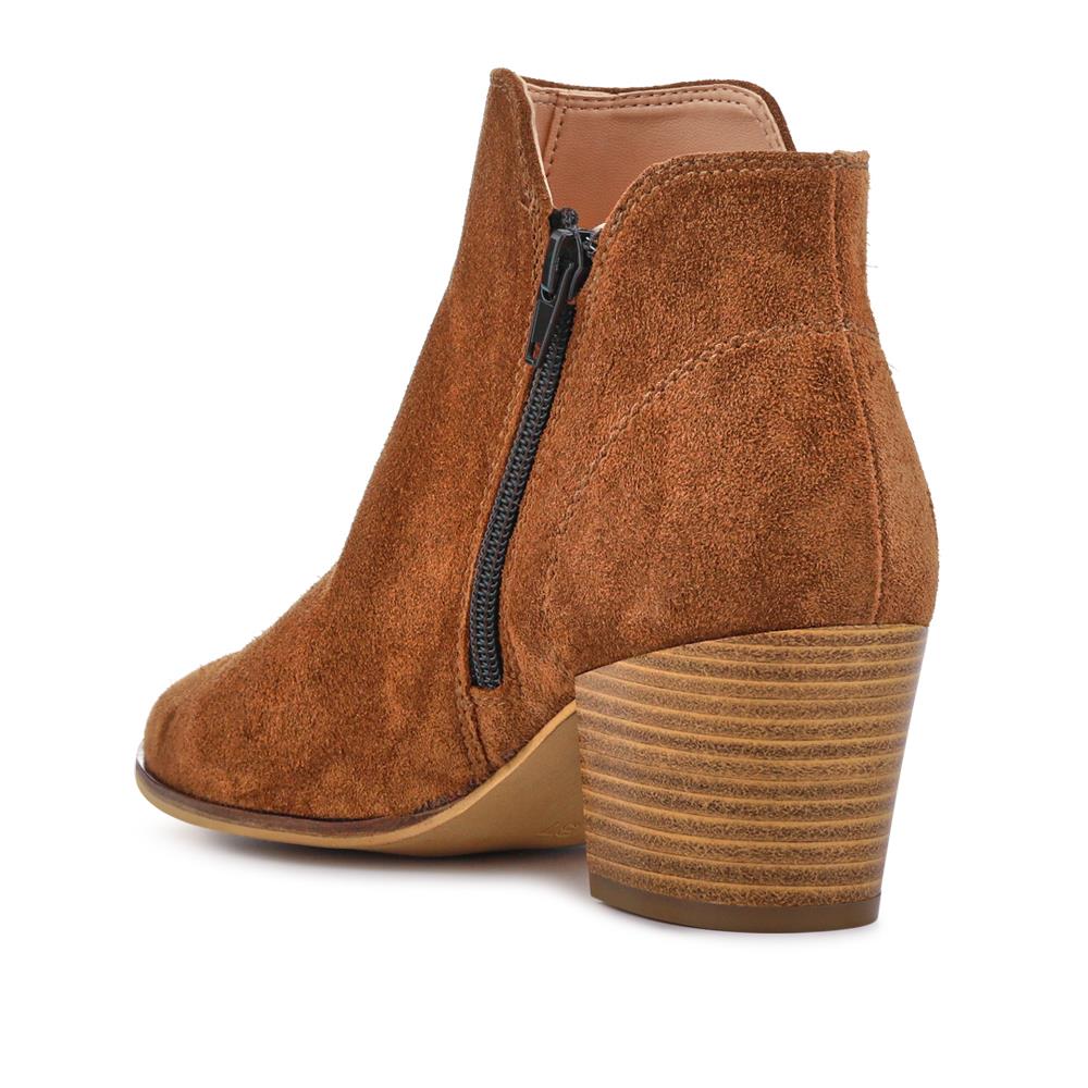 Cognac Suede