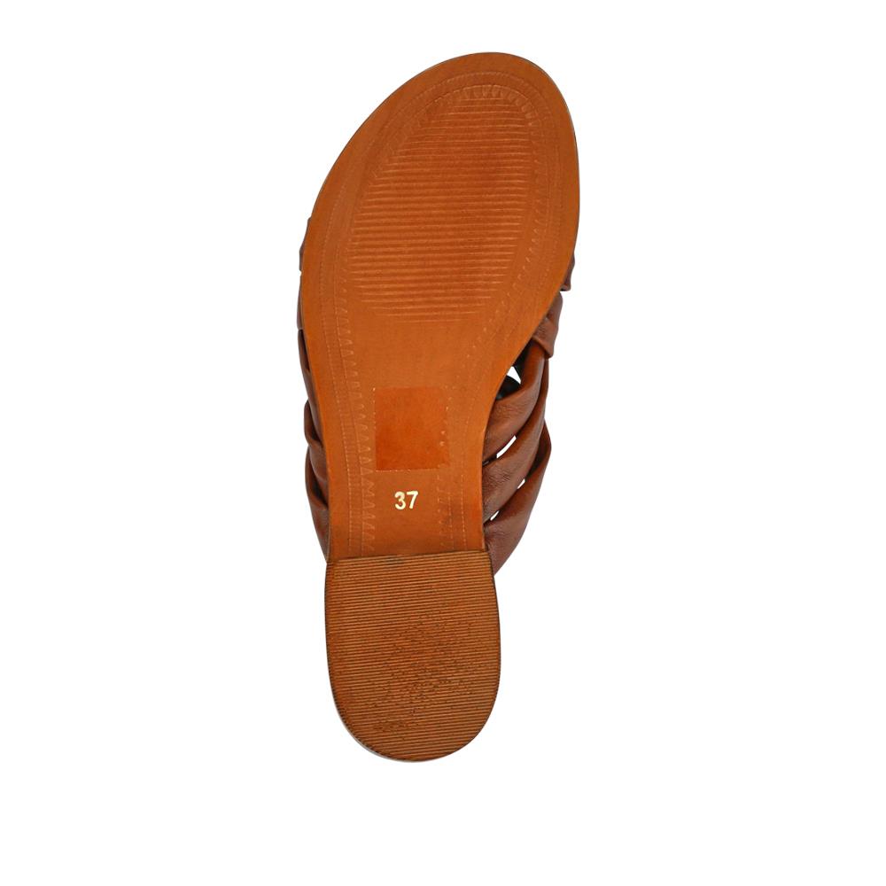 Tan