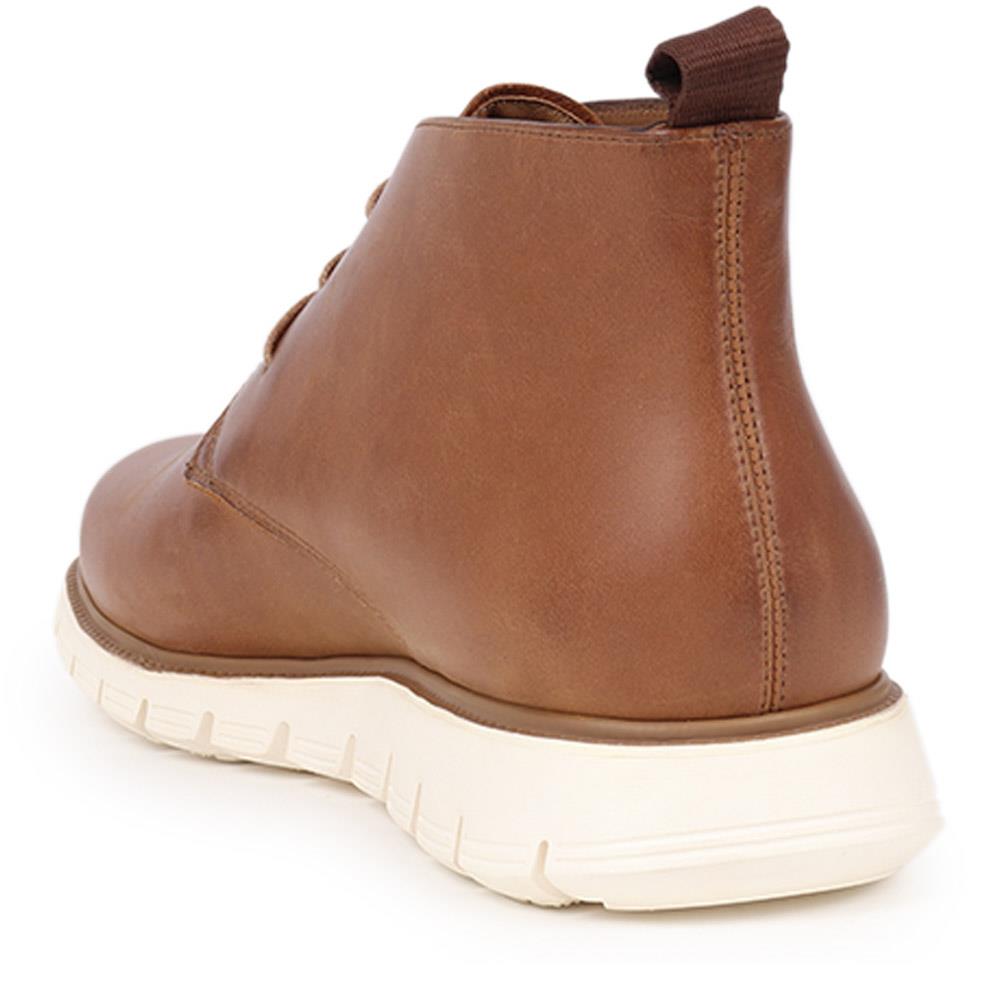 Tan Nubuck